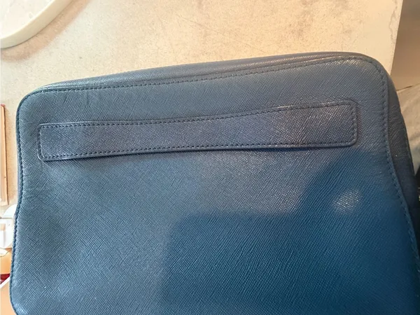 MCM Navy Leather Zip Wristlet - Image 16