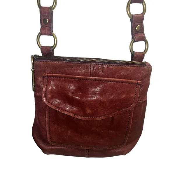 ✨Fossil Wine Crossbody Adjustable with Key Charm✨ - Image 3