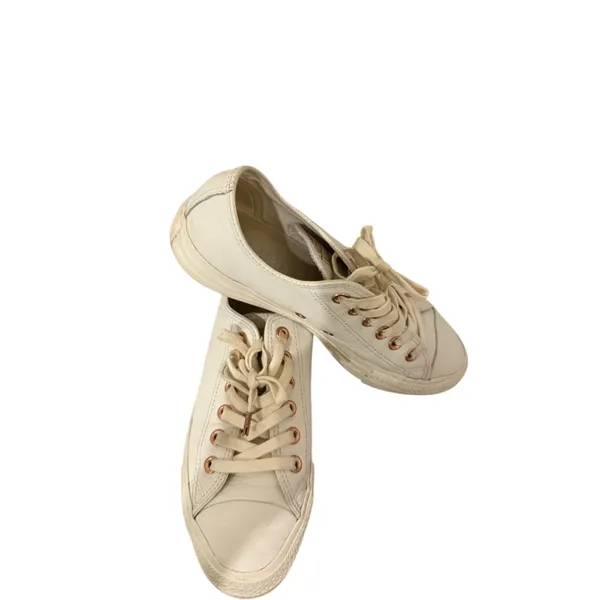 Converse Chuck Taylor All Star OX Egret 8 EUC - Image 4