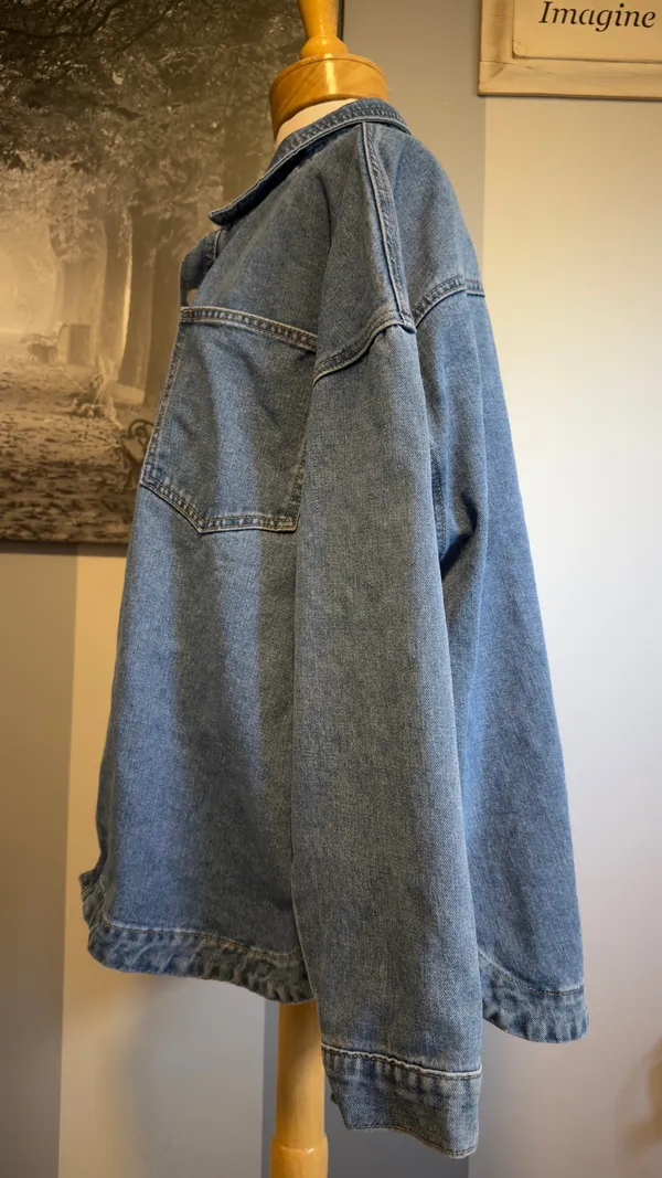 Classic Oversized Blue Denim Jacket Size XL - Image 3