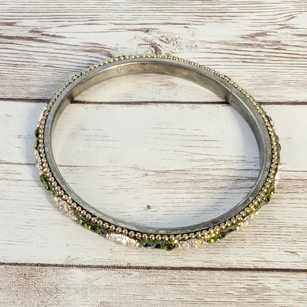 Vintage Bangle Pretty Green Bracelet - Image 5