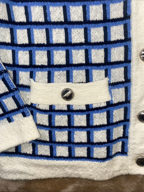 Talbots textured stitch crewneck Grid Knit Cardigan Sweater silver tone buttons - Image 5