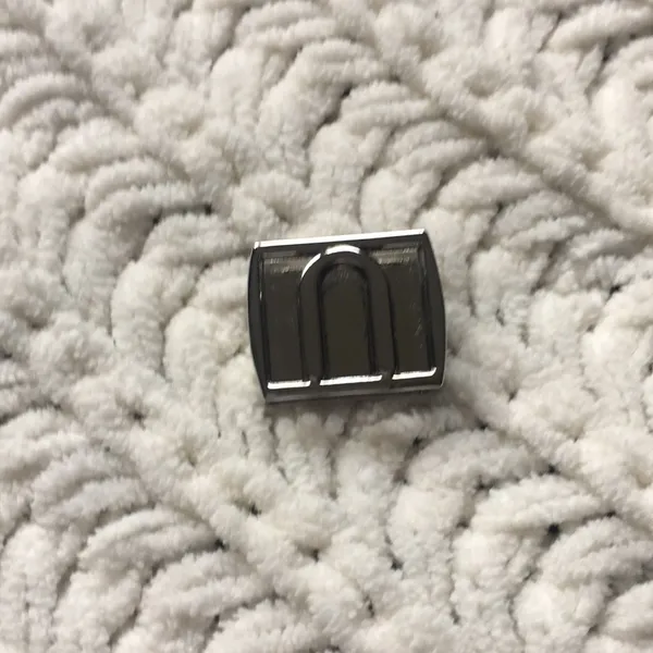 Henri Bendel Purse Charm - Image 4