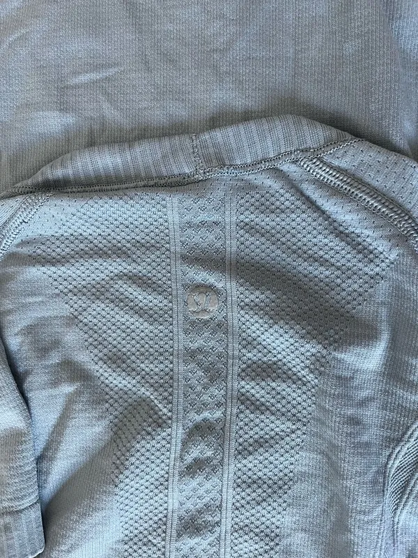 Lululemon Shirt Swiftly Tech Short Sleeve - Image 2