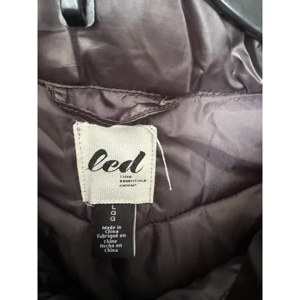 Luxe Essentials Denim‎ (LED) black puffer vest size L - Image 3