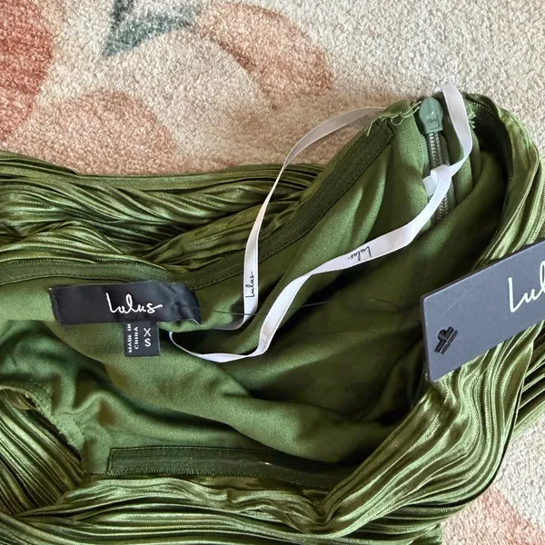 Lulu's Poised Performance Olive Green Plisse One-Shoulder Maxi Dress - Image 6