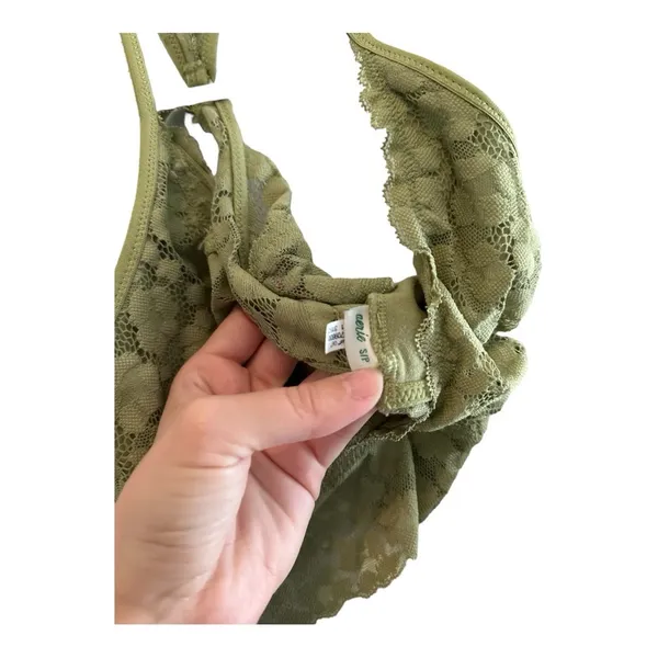 Aerie Green Lace Bralette // Size Small - Image 3