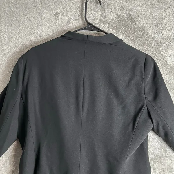 Armani Collezioni Minimalist Black Blazer Sleek Tailored‎ Silhouette Medium - Image 6