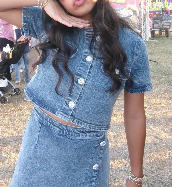 Dillards Jean Set - Image 2