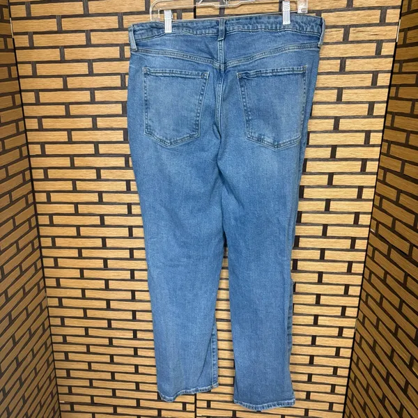 Old‎ Navy O.G. High Rise Loose Jeans Size 14 - Image 2