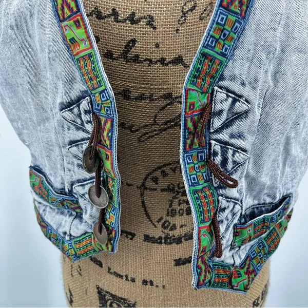Don't Stop Denim Vest Womens M Blue Acid Wash Southwestern Boho Vtg 90s Artsy‎ - Image 12