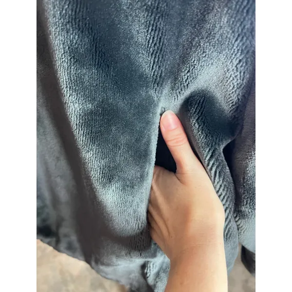 Faux fur coat black Size XL - Image 4