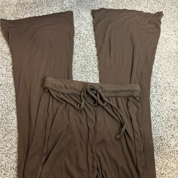 Urban outfitters Flare Pants Brown Size XS - Image 3