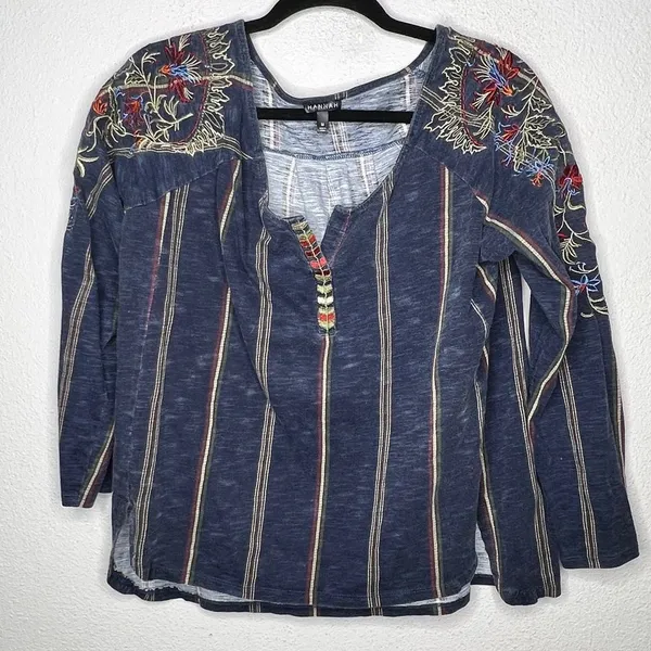 Hannah Embroidered Top‎ Blue Size M - Image 8