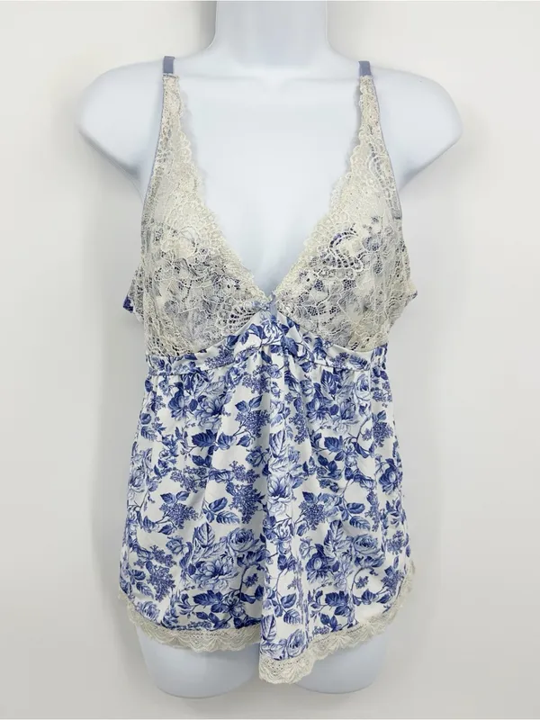Laura Ashley Blue Floral Lace V Neck Camisole Top Size Large Fairy - Image 8