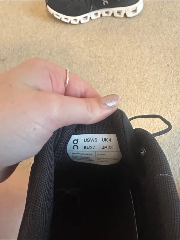 On Women's Black Athletic Running Shoes with White Sole - Image 2
