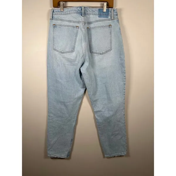 Abercrombie & Fitch The Mom High Rise‎ Curve Love Sz 30/10 Distressed Light Wash - Image 6