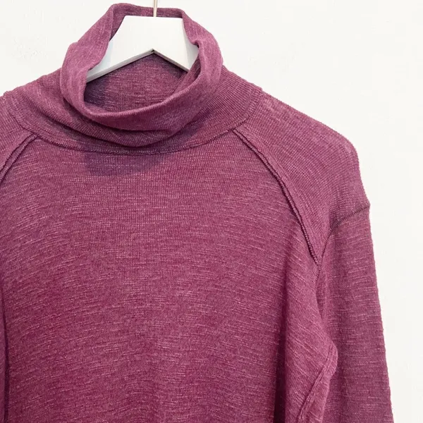 Free People Split Back‎ Turtleneck Small Marled Raglan Whimsical Grunge Emo Gobl - Image 4