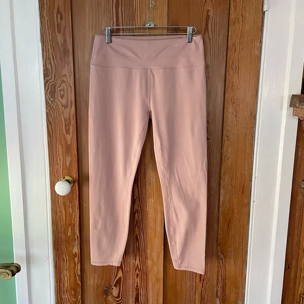 Varley Biona 7/8 Leggings Light Pink Yoga Pilates Barre Size L💛🎀 - Image 3
