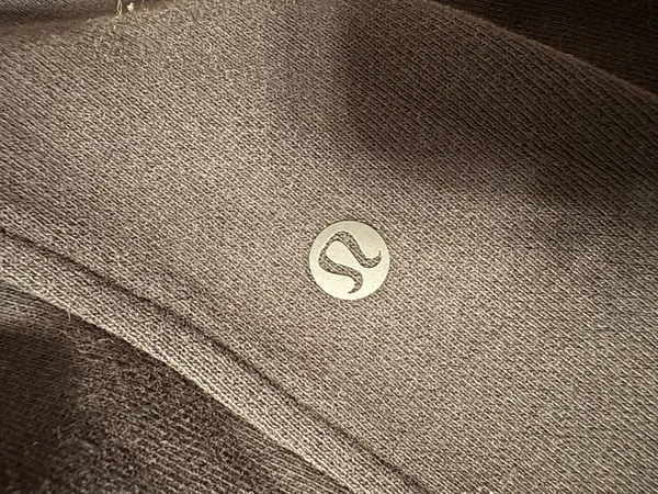 Lululemon Scuba Joggers Black 4 - Image 4