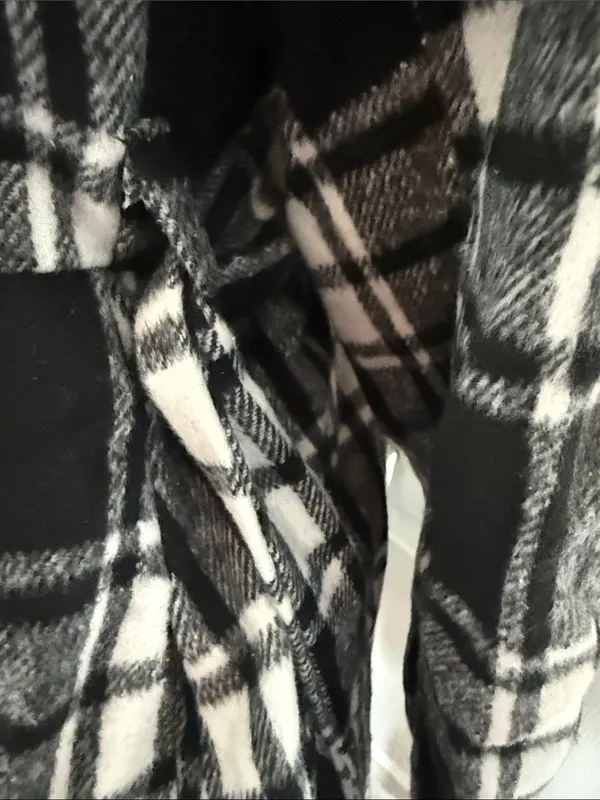 BloomChic Black and White Plaid Double - Image 9