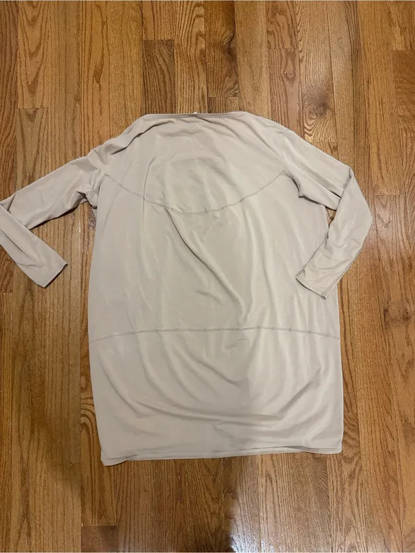 Lululemon Back In Action Long Sleeve Dress Size 6 - Image 8