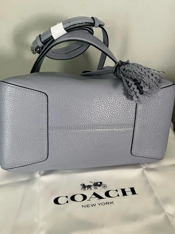 Coach Everly Shoulder Bag - Image 7