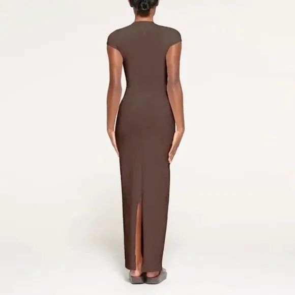 NWOT Skims New Vintage T-Shirt Maxi Dress in Cocoa - Image 3