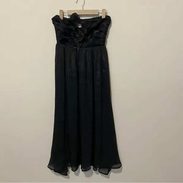 NWT Petal and Pup Mila Strapless Midi Dress Small - Image 3