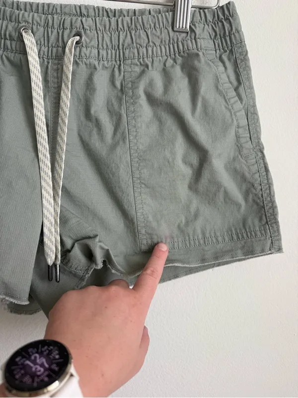 Vuori Vintage Ripstop Shorts Raw Hem Gray DuraTerra Women's XS - Image 5