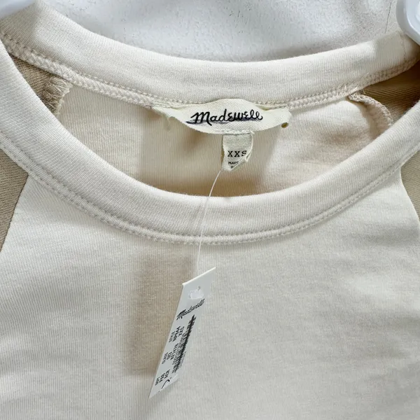 Madewell Raglan Sleeve Baby Tee Shirt Minimalist Basics Sporty Beige XXS NWT - Image 6
