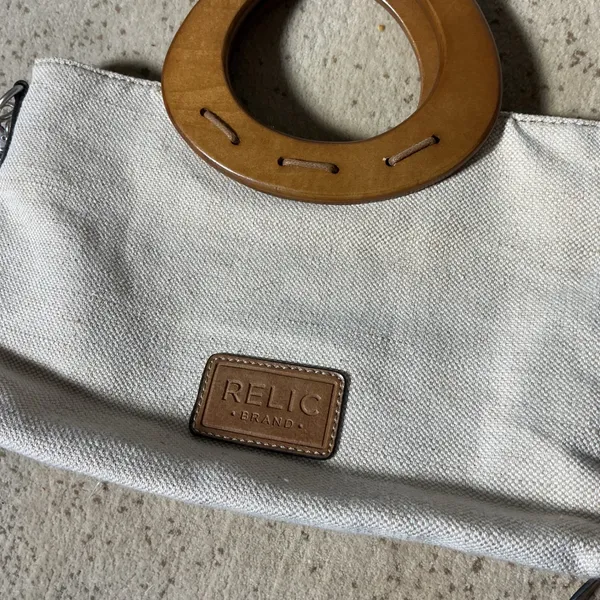 Relic Brand Zebra Tropical Leaf Canvas Handbag Wood Handle Crossbody RLH8120‎ - Image 6