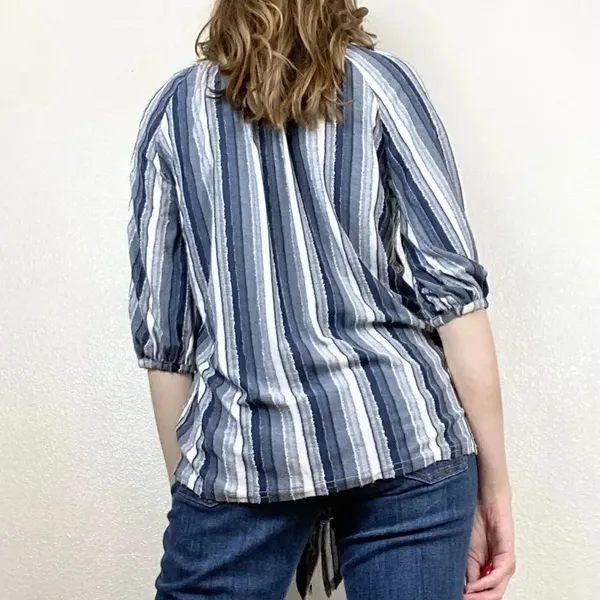 Rain Chambray Blue Striped Knot Hem Half Sleeve Blouse Blue Size M - Image 2
