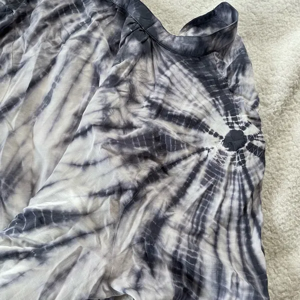 Side Stitch Women's Top Sz XL Tie Dye Tencera Button Front Top Blue A393918 - Image 9