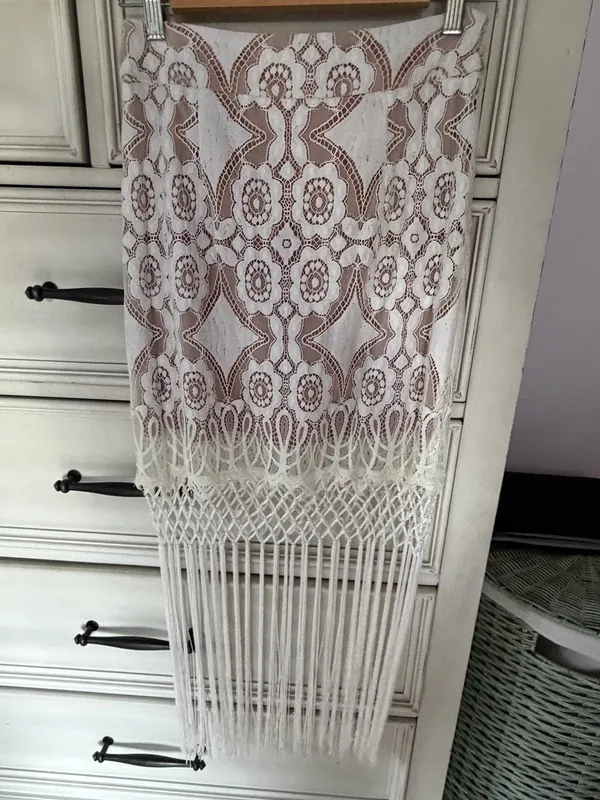 The wallflower boho Lace and crochet fringe pencil skirt - Image 2