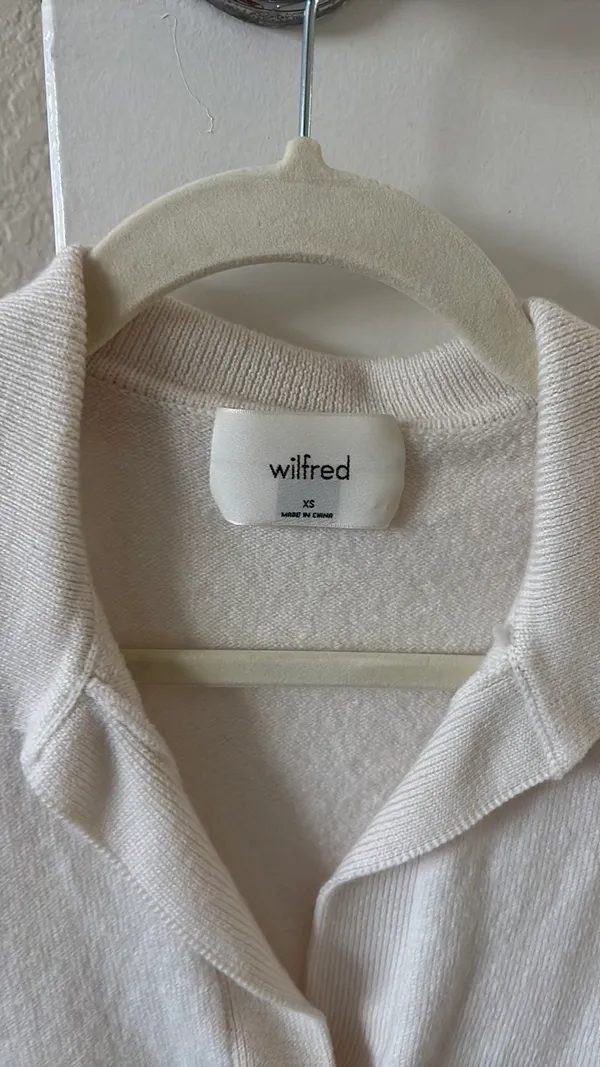 Aritzia Clara Merino Wool Waist Sweater - Image 5