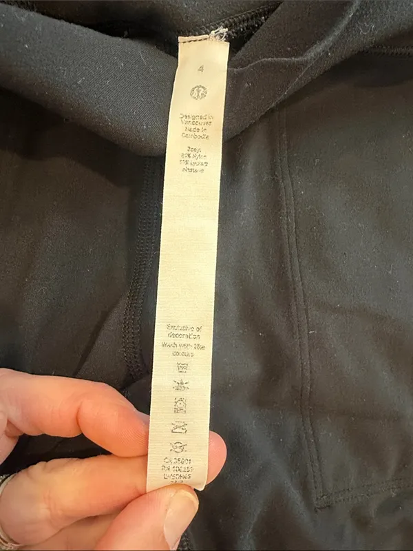 lululemon athletica Black Align Joggers Size 4 - Image 3