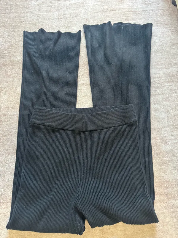 Abercrombie & Fitch boot pants size xs - Image 2