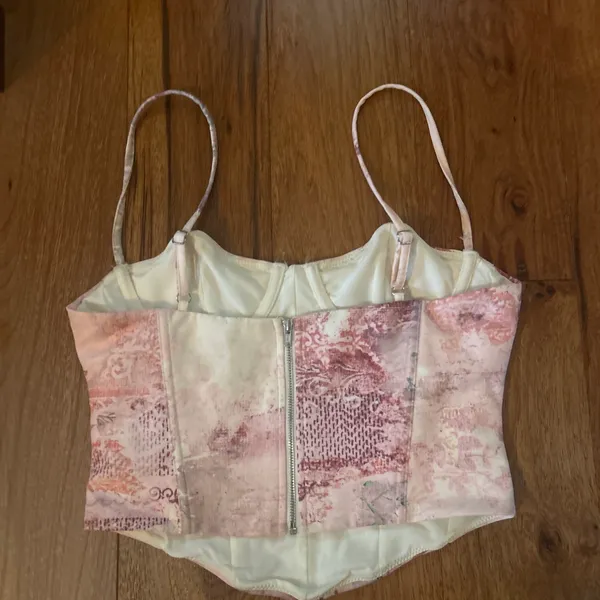 White Fox Boutique Corset Top Bustier - Image 3