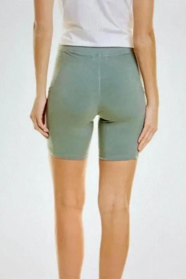 Monrow Biker Shorts w/Hip Pockets Olive - size M - Image 2