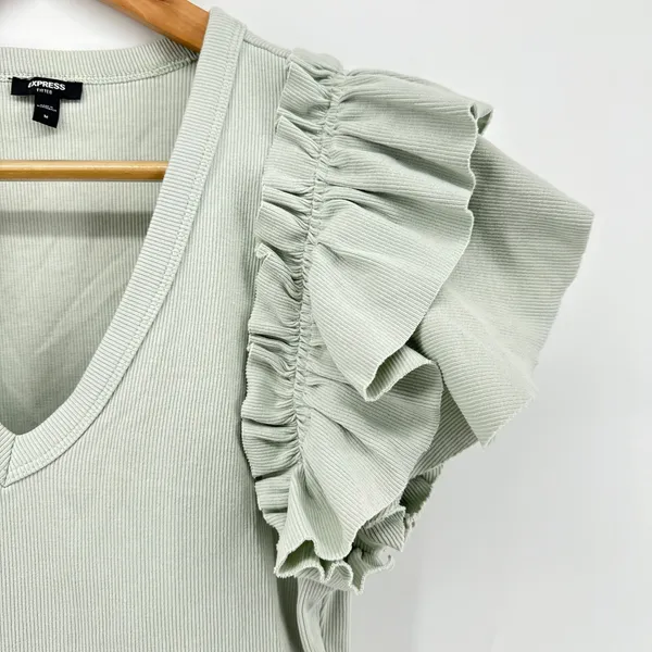 Express Ribbed Bodysuit Medium Mint Green Knit Ruffle Cap Sleeve‎ V Neck Top - Image 3
