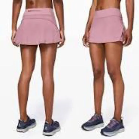 Mauve lululemon tennis skirt Size 4 - Image 2