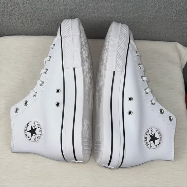 Converse Shoes Womens 12 White Leather Chuck Taylor All Star Platform Sneakers - Image 7