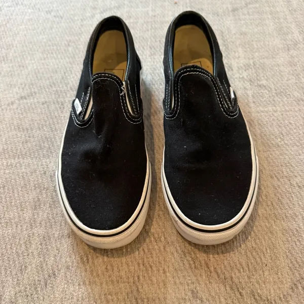 Vans Classic Slip-On Black Canvas Sneakers Women 7.5 Men 6 - Image 2