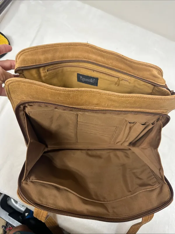 Tignanello Camel/Tan Leather Dual - Image 3
