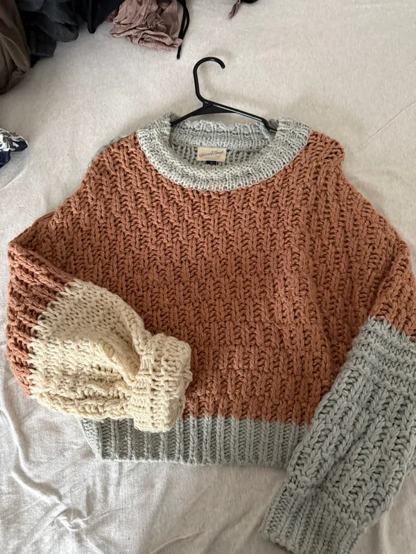 Cozy Sweater Universal Thread Knit Pullover - Image 2