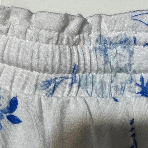 LOFT Sleep Floral Capri Pajama Pants Blue White Modal Lounge Medium - Image 4
