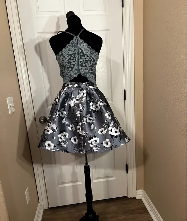 B Darlin Y2K gray floral mini wedding guest dress - Image 3