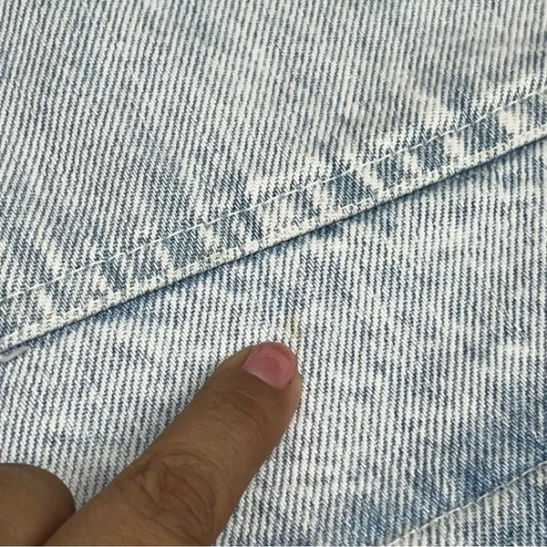 80's Vintage M BLUE Jean Jacket acid washed out studded - Image 15