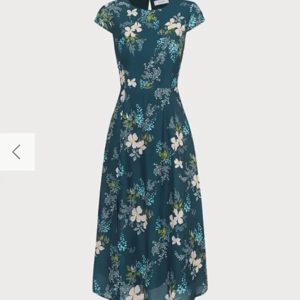 RIHOAS The Green Round Neck Cutout Floral Midi Dress - Image 6